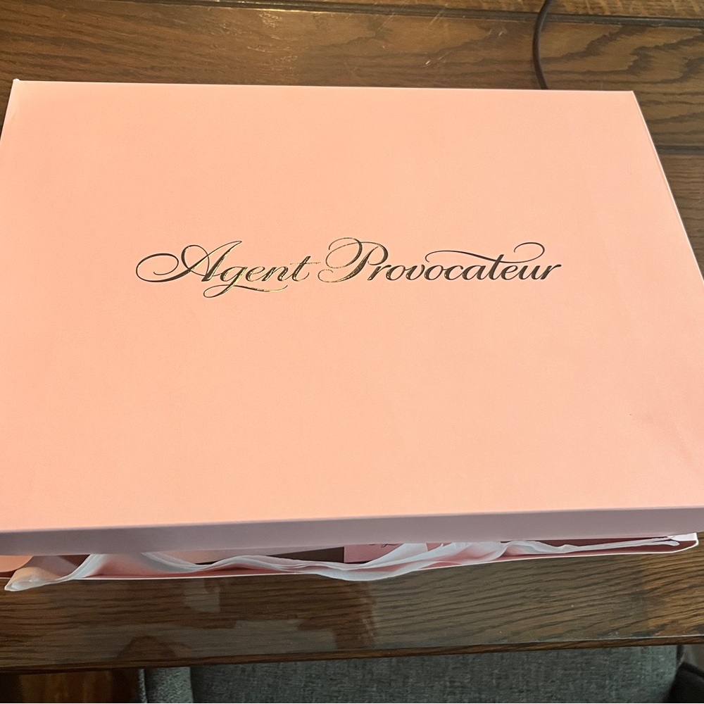 Agent Provocateur Black Minimalist Triangle Bikini BRAND NEW - Picture 6 of 8
